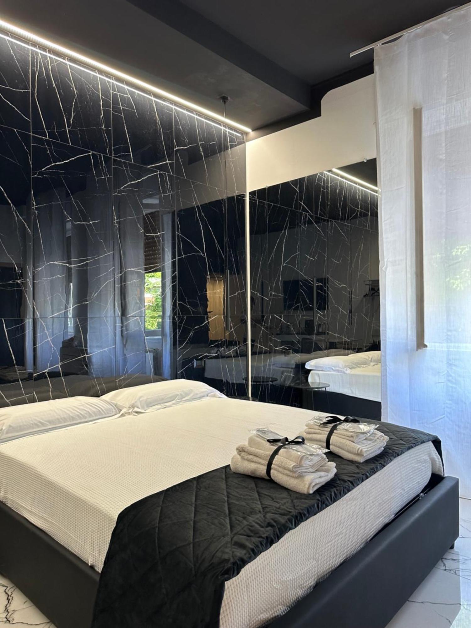 Milan Hub Private Spa Extérieur photo